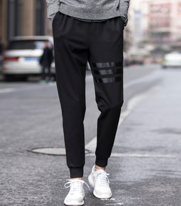 IN ADDITION TO SUIT PANTS, MEN ALSO NEED TRENDY SPORTS PANTS: betteryoyo